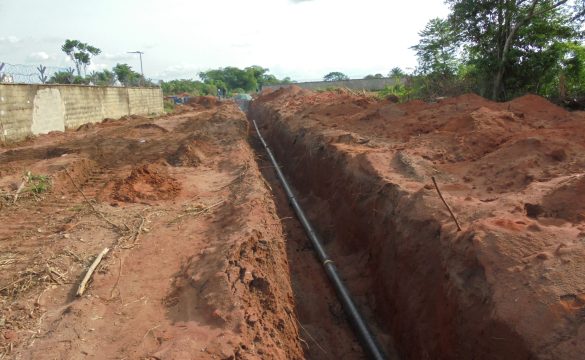 Pipe lowered in Ditch